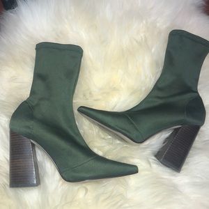 Steve Madden short booties (Lycra material)